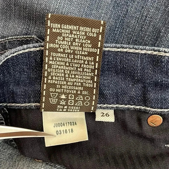 7 For All Mankind | Gwenevere Jeans Distressed 31” Inseam Low Rise - Picture 9 of 9